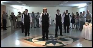 Esta Dança De Casamento Não Poderia Ser Mais Incrível Esta Dança De Casamento Não Poderia Ser Mais Incrível