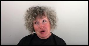 Woman Sick Of Gray Hair Goes Fiery Red And Now Looks Like A Movie Star Woman Sick Of Gray Hair Goes Fiery Red And Now Looks Like A Movie Star
