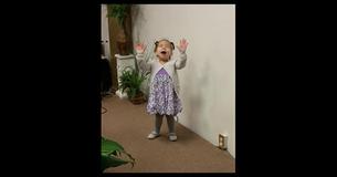 After A Terrifying Hospital Visit Little Girl Raises Arms And Melts Everyone's Heart With Her Song Choice After A Terrifying Hospital Visit Little Girl Raises Arms And Melts Everyone's Heart With Her Song Choice