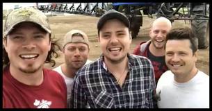 Este 5 Irmãos, Fazendeiros e Bonitões, Cantando uma Paródia de Este 5 Irmãos, Fazendeiros e Bonitões, Cantando uma Paródia de