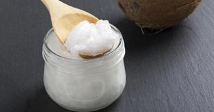 Harvard Professor Says Coconut Oil Is 'Pure Poison.' Here's Why Harvard Professor Says Coconut Oil Is 'Pure Poison.' Here's Why