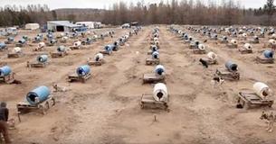 Activists Spy On Private Property And Discover Rows Of Sled Dogs Suffering In Blistering Heat Activists Spy On Private Property And Discover Rows Of Sled Dogs Suffering In Blistering Heat