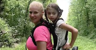 Disabled Student Can't Join Class Hiking Trip, Teacher Refuses To Leave Her Behind And Comes Up With Plan Disabled Student Can't Join Class Hiking Trip, Teacher Refuses To Leave Her Behind And Comes Up With Plan