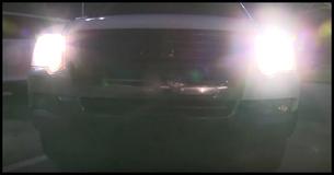 Policia alerta: Se alguém jogar o farol alto em você, dirija para longe o mais rápido possível - Saiba porquê Policia alerta: Se alguém jogar o farol alto em você, dirija para longe o mais rápido possível - Saiba porquê