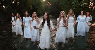 9 Women Are Standing In A River, But Keep Your Eyes On The One In The Middle 9 Women Are Standing In A River, But Keep Your Eyes On The One In The Middle