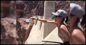 Esto es lo que pasa cuando intentas verter agua sobre la Presa Hoover Esto es lo que pasa cuando intentas verter agua sobre la Presa Hoover