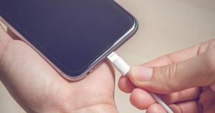 Doing These Things Can Irreparably Damage the Battery of Your Smartphone Doing These Things Can Irreparably Damage the Battery of Your Smartphone