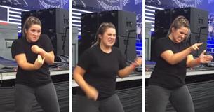 This Sign Language Interpreter Left Audiences Amazed With Her Passionate Translation At A Metal Concert This Sign Language Interpreter Left Audiences Amazed With Her Passionate Translation At A Metal Concert