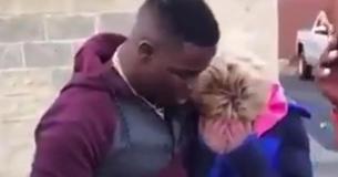 When A Comedian Saw A Widow Paying For Gas With Pennies, He Did Something Truly Heartwarming When A Comedian Saw A Widow Paying For Gas With Pennies, He Did Something Truly Heartwarming