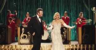 Gwen Stefani And Blake Shelton Perform Holiday Duet Called Gwen Stefani And Blake Shelton Perform Holiday Duet Called