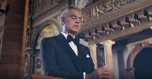 Andrea Bocelli Starts Singing Beautiful Number In Church, When Someone Unexpected Joins Him Andrea Bocelli Starts Singing Beautiful Number In Church, When Someone Unexpected Joins Him