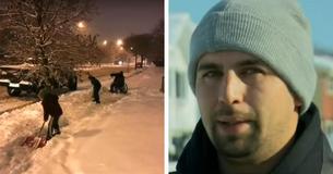2 petits garçons sortent de la camionnette de leur père pour aider un monsieur en plein hiver 2 petits garçons sortent de la camionnette de leur père pour aider un monsieur en plein hiver