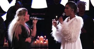 This Christmas Duet Performed On 'The Voice' Finale By Kelly Clarkson And Jennifer Hudson Is Angelic This Christmas Duet Performed On 'The Voice' Finale By Kelly Clarkson And Jennifer Hudson Is Angelic