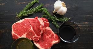 All You Need For The Most Tender, Delicious Meat Dinner Is A Little Bit Of Balsamic All You Need For The Most Tender, Delicious Meat Dinner Is A Little Bit Of Balsamic