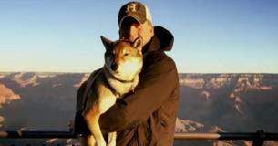 This Man Took His 10-Year-Old Dog With Terminal Cancer On Cross-Country Trip For One Final Adventure This Man Took His 10-Year-Old Dog With Terminal Cancer On Cross-Country Trip For One Final Adventure