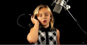 This 10-Year-Old Girl's Mind-Blowing Cover Of Dolly Parton's 'Jolene' Is Absolutely Stunning This 10-Year-Old Girl's Mind-Blowing Cover Of Dolly Parton's 'Jolene' Is Absolutely Stunning