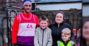 Father Runs 10K Every Day For A Year To Raise Money For Charity In Honor Of His Autistic Son Father Runs 10K Every Day For A Year To Raise Money For Charity In Honor Of His Autistic Son