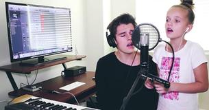 Sister Sings Elvis Classic But When Her Brother Joins In, It Becomes A Chilling Performance Sister Sings Elvis Classic But When Her Brother Joins In, It Becomes A Chilling Performance