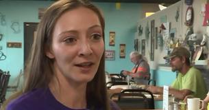 Struggling Mom Messes Up Truck Driver's Order, 1 Hour Later He Comes Again With 2 Tips Struggling Mom Messes Up Truck Driver's Order, 1 Hour Later He Comes Again With 2 Tips
