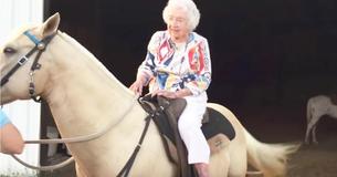 Watch 102-Year-Old's Face Light Up When She's Granted Life-Long Wish And Finally Rides A Horse Watch 102-Year-Old's Face Light Up When She's Granted Life-Long Wish And Finally Rides A Horse