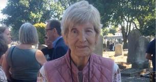 81-Year-Old Woman Discovers 103-Year-Old Mother Alive After Years of Searching 81-Year-Old Woman Discovers 103-Year-Old Mother Alive After Years of Searching