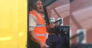 Delivery Driver Spontaneously Starts Elvis Classic - And Sounds Just Like Him Delivery Driver Spontaneously Starts Elvis Classic - And Sounds Just Like Him