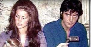 Elvis Presley's At-Home Recording Of 'She Thinks I Still Care' Is True Heartbreak Elvis Presley's At-Home Recording Of 'She Thinks I Still Care' Is True Heartbreak