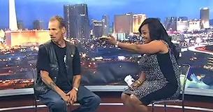 Struggling Father Never Met His Son. 28 Years Later, TV Host Tells Him He’s Standing Right There Struggling Father Never Met His Son. 28 Years Later, TV Host Tells Him He’s Standing Right There