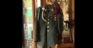 3 Years After Army Vet's Uniform Goes Missing, He & Wife Find It Hanging in Antique Shop 3 Years After Army Vet's Uniform Goes Missing, He & Wife Find It Hanging in Antique Shop