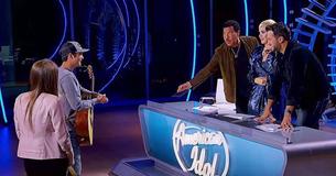 Eliminated 'Idol' Contestant Comes Back To Help Friend, Ends Up With Golden Ticket Eliminated 'Idol' Contestant Comes Back To Help Friend, Ends Up With Golden Ticket