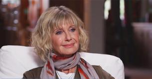 Olivia Newton-John Sends Out Sincere Message To Fellow Cancer Fighter Alex Trebek Olivia Newton-John Sends Out Sincere Message To Fellow Cancer Fighter Alex Trebek