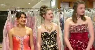 68-Year-Old Woman Runs Pop-Up Shop At The Mall, Gives Prom Dresses To 13,000 Underprivileged Teens 68-Year-Old Woman Runs Pop-Up Shop At The Mall, Gives Prom Dresses To 13,000 Underprivileged Teens