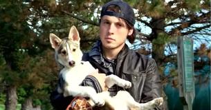 This Guy Drained His Bank Account To Rescue And Adopt A Dog 1500 Miles Away This Guy Drained His Bank Account To Rescue And Adopt A Dog 1500 Miles Away