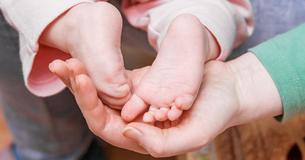 Why It’s Crucial To Understand What Happens To Babies When You Keep Them Barefoot Why It’s Crucial To Understand What Happens To Babies When You Keep Them Barefoot