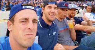 4 Men Send A Selfie To Their Moms And They Send One Right Back 4 Men Send A Selfie To Their Moms And They Send One Right Back