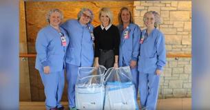 These Nurses Are Teaching Themselves To Sew To Make Sleeping Mats For Homeless Using Surgical Wraps These Nurses Are Teaching Themselves To Sew To Make Sleeping Mats For Homeless Using Surgical Wraps