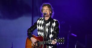 Mick Jagger On Stage With The Stones First Time Since Heart Surgery Mick Jagger On Stage With The Stones First Time Since Heart Surgery