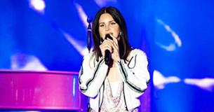 See Lana Del Rey's First Live Cover Of Sublime's See Lana Del Rey's First Live Cover Of Sublime's