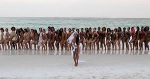 Bride-To-Be Has 3 Months To Plan Perfect Wedding Resulting In 34 Bridesmaids Bride-To-Be Has 3 Months To Plan Perfect Wedding Resulting In 34 Bridesmaids