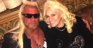 Dog The Bounty Hunter Pays Tribute To Late Wife Beth Chapman At Memorial Dog The Bounty Hunter Pays Tribute To Late Wife Beth Chapman At Memorial