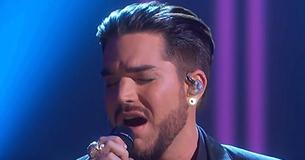 Adam Lambert hace llorar a Cher al interpretar una de sus canciones más famosas Adam Lambert hace llorar a Cher al interpretar una de sus canciones más famosas