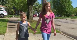 Stranger Pulls Boy From Yard As 11-Year-Old Sister Uses Parents' Lesson To Fight Against Evil Plan Stranger Pulls Boy From Yard As 11-Year-Old Sister Uses Parents' Lesson To Fight Against Evil Plan