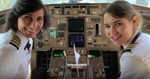 Co-Pilots And Also Mother And Daughter Duo Inspire Their Passengers Co-Pilots And Also Mother And Daughter Duo Inspire Their Passengers