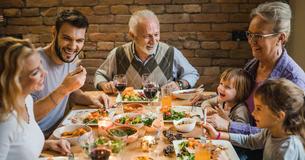 Why It Is Time To Bring Back Sunday Family Dinners Why It Is Time To Bring Back Sunday Family Dinners