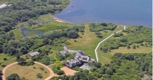 Barack And Michelle Obama Could Be Purchasing A Mansion In Martha's Vineyard Barack And Michelle Obama Could Be Purchasing A Mansion In Martha's Vineyard