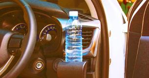 Firefighters Caution The Public Not To Leave Water Bottles In Cars Firefighters Caution The Public Not To Leave Water Bottles In Cars