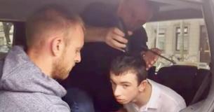 Compassionate Barbers Help Autistic Teen Feel Comfortable By Cutting His Hair Anywhere Compassionate Barbers Help Autistic Teen Feel Comfortable By Cutting His Hair Anywhere