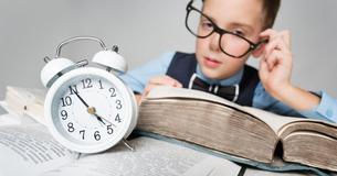 Kids Cannot Tell Time On Analog Clocks Anymore So Schools Are Taking Them Down Kids Cannot Tell Time On Analog Clocks Anymore So Schools Are Taking Them Down
