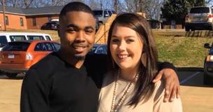 Mom Gets A Text 'I Didn’t Know She Was Dating a Black Boy, Did You?' When Daughter Changes Profile Picture And Shuts Down Critic Mom Gets A Text 'I Didn’t Know She Was Dating a Black Boy, Did You?' When Daughter Changes Profile Picture And Shuts Down Critic