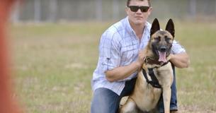 Sergeant Takes In Brave Dog Who Saved His Life On Battlefield Sergeant Takes In Brave Dog Who Saved His Life On Battlefield